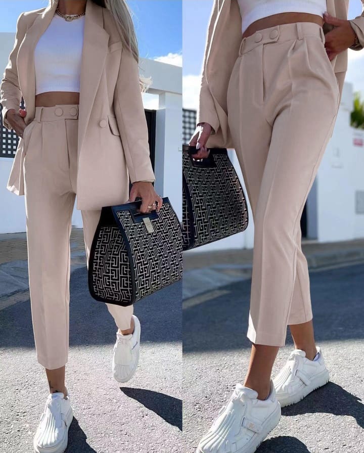Tailleur Aurora
