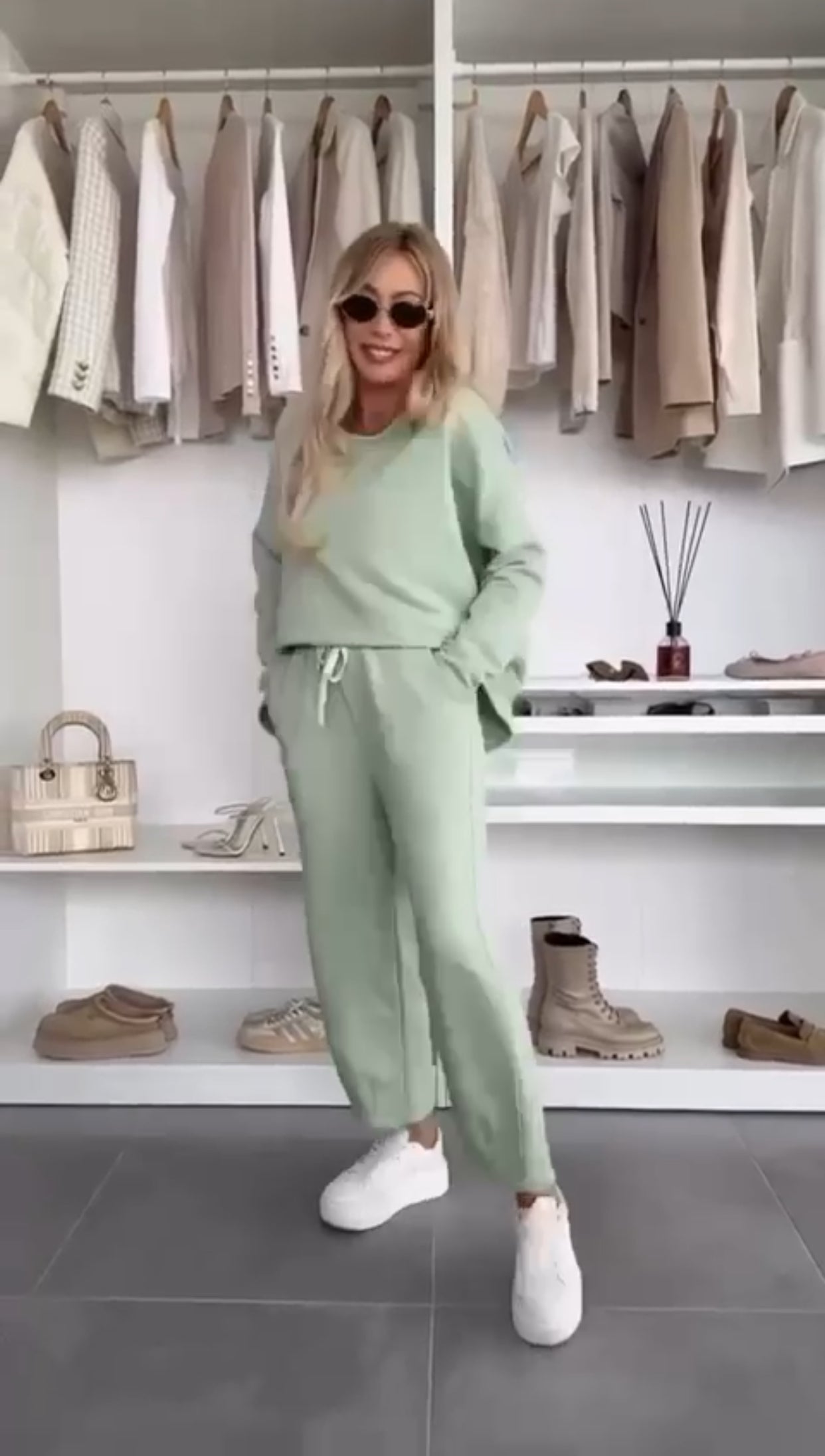 Tuta Angela