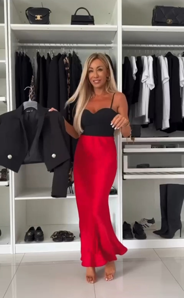 Completo Daria-Completo composto da gonna,body e giacca